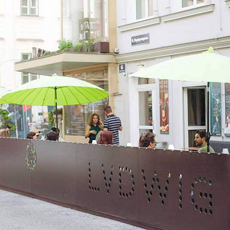 Lvdwig Bar: LVDWIG Schanigarten